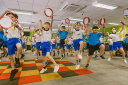 グループ・ペア学習×プログラミングのコラボ授業