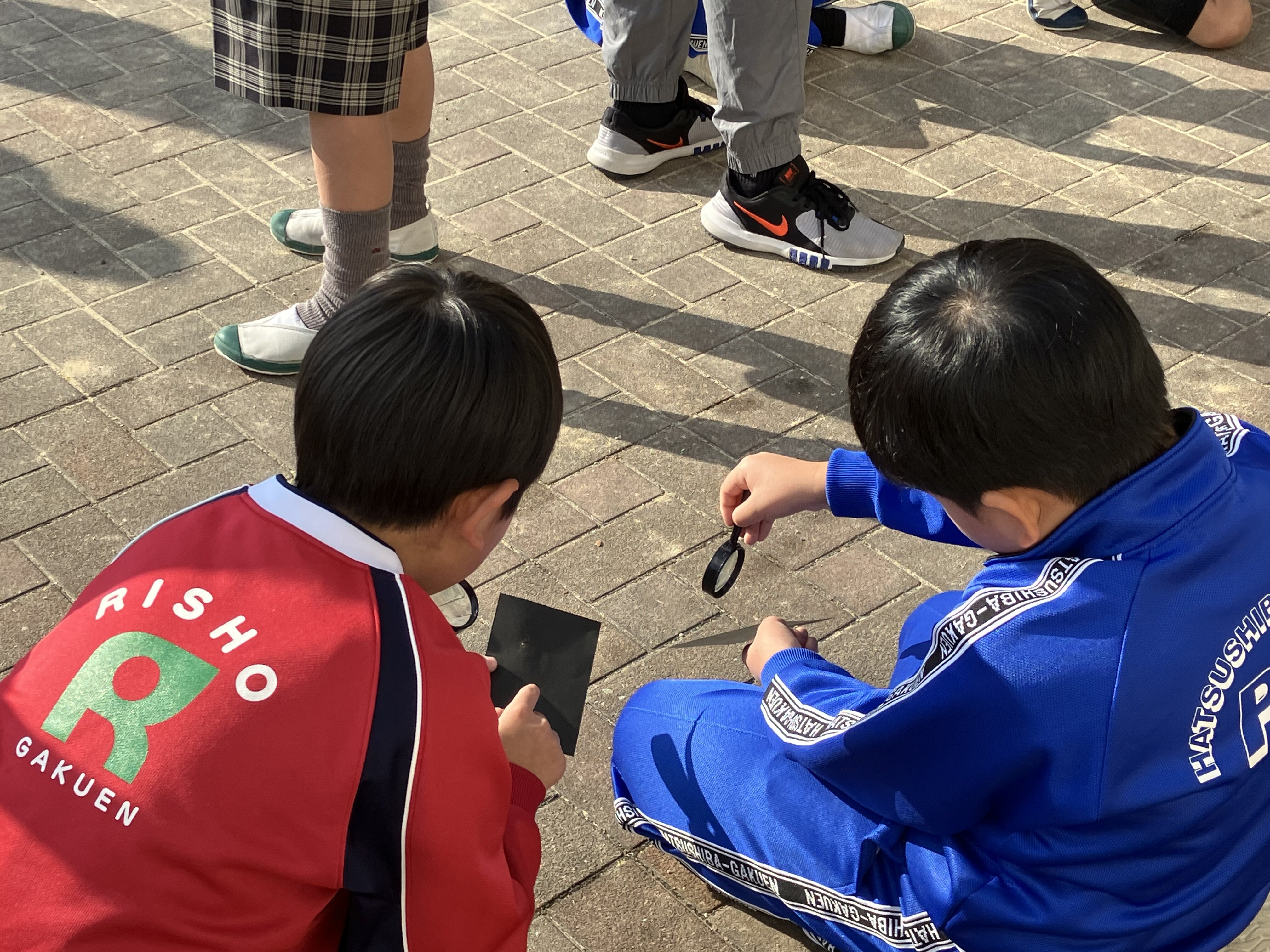 光をあつめよう！〈3年生〉 | はつしば歳時記 | はつしば学園小学校