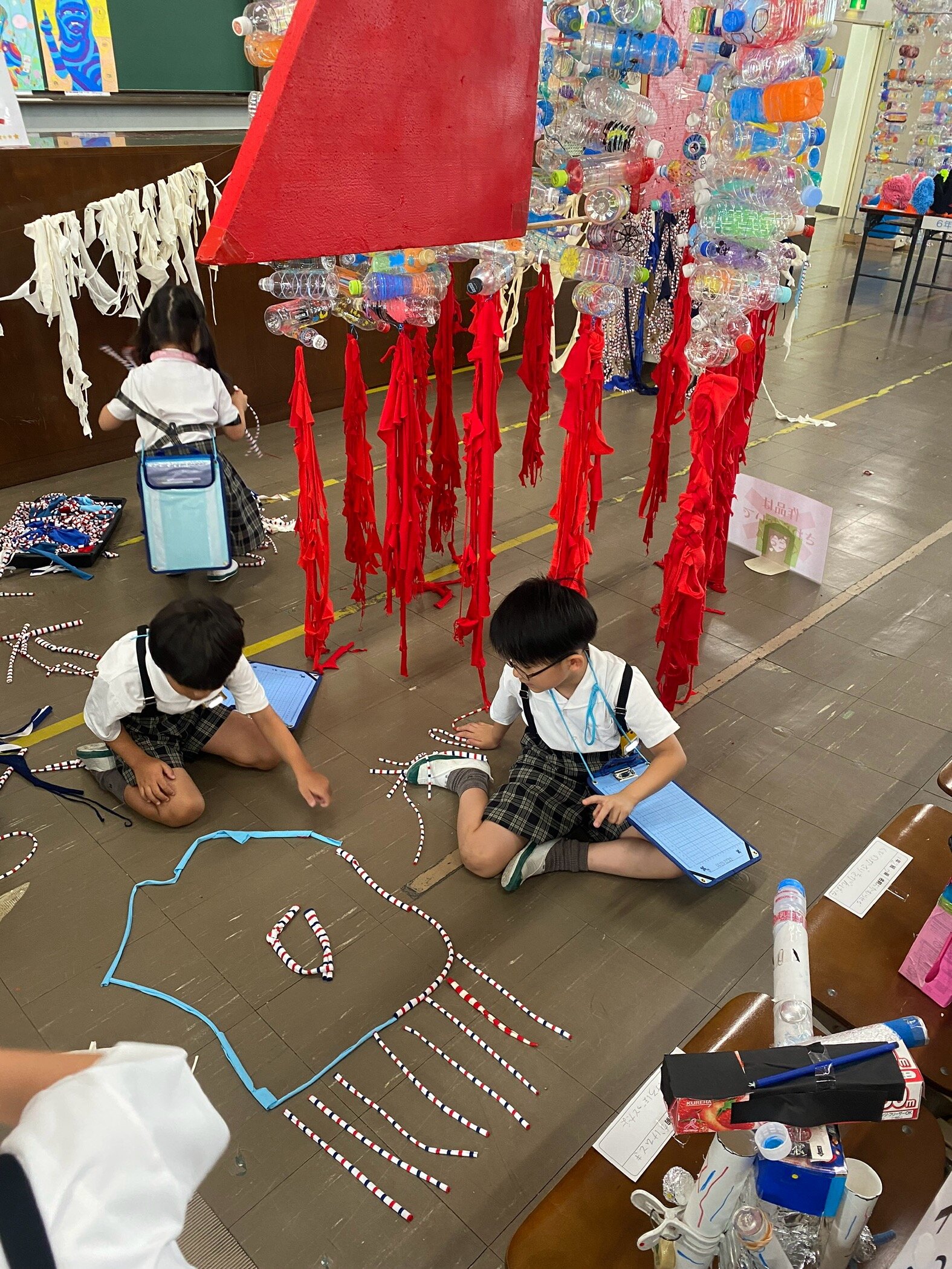 はじめての図工作品展〈1年生〉 | はつしば歳時記 | はつしば学園小学校