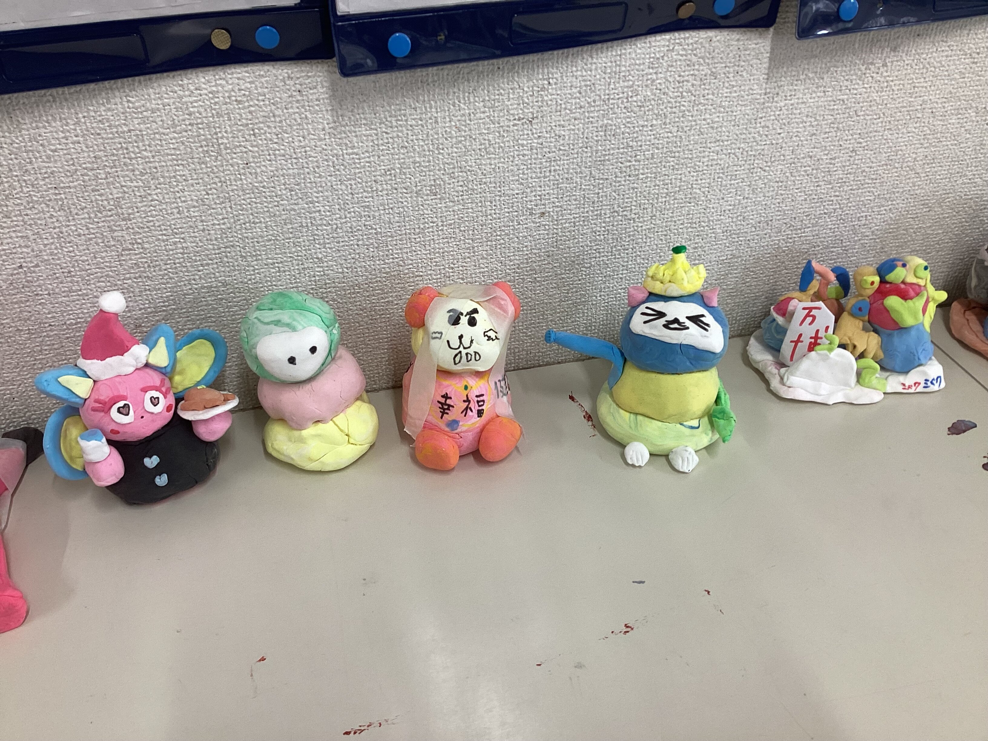 ダルマに願いを〈3年生〉 | はつしば歳時記 | はつしば学園小学校