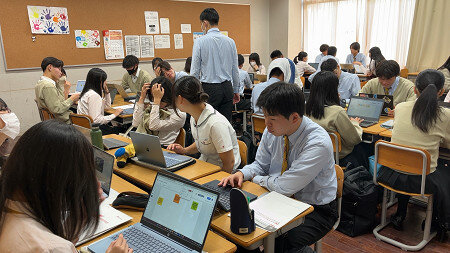 高校3年生　探究（鹿島建設　未来の社会を考える探究型プログラム　「100年を創造するチカラ」より）