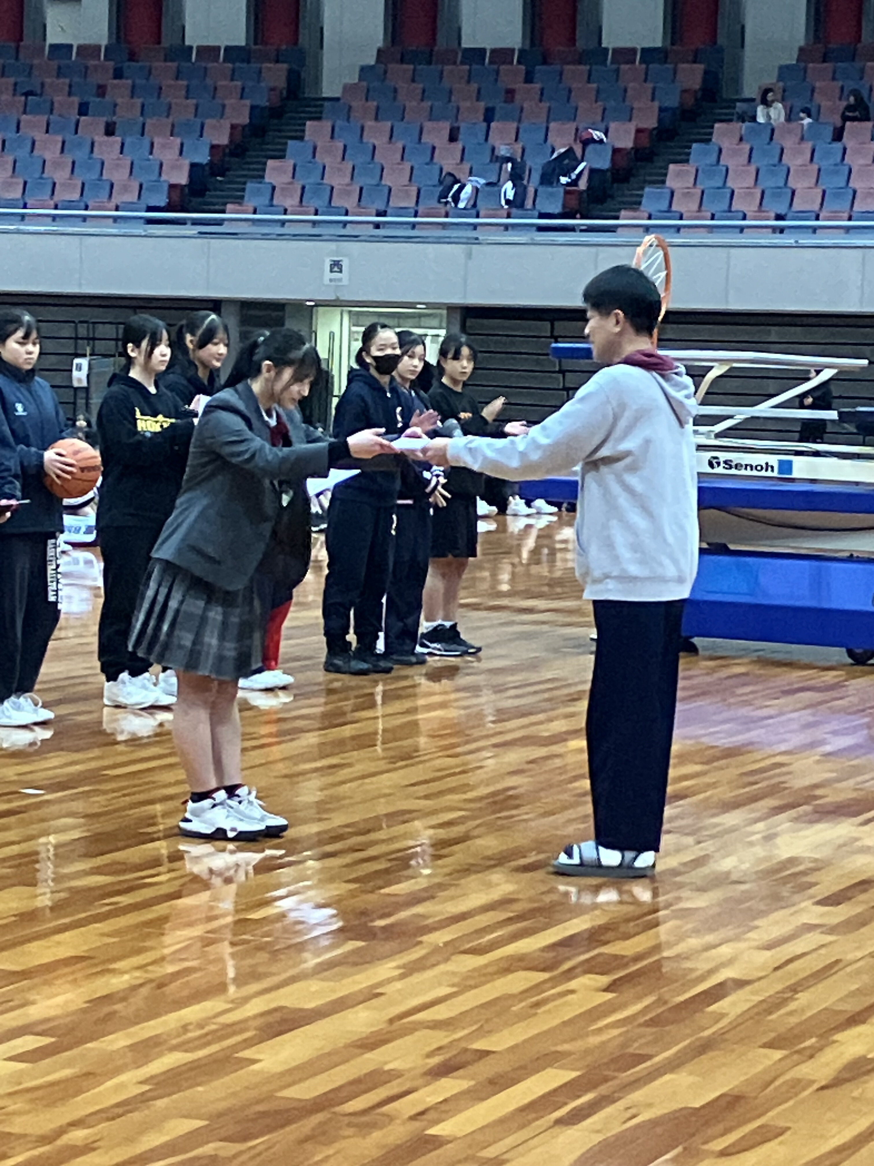 私学大会　中学女子バスケットボール部も大健闘！