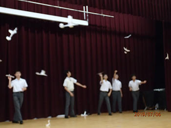 RE05.jpg