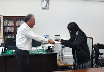 生徒会選挙　表彰式1.jpg