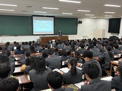 高校1年生　オリエンテーション①
