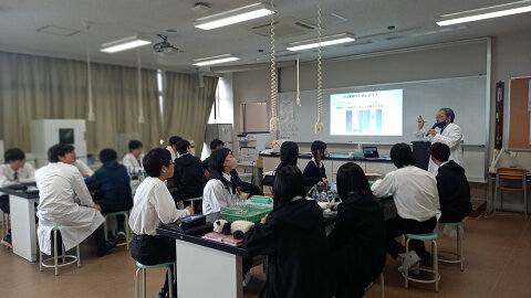 高校1年生 STEAMSⅠ授業紹介①「身の回りの物質について考えよう！」